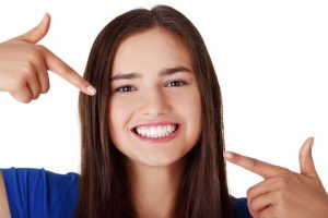 Smile makeover at Red Rose Dentistry Hamilton — cosmetic dentistry transformation results